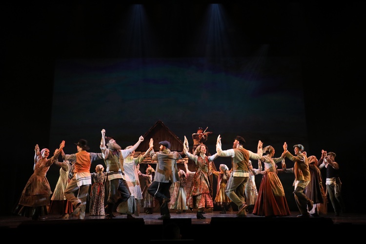 Jerome Robbins Broadway lighting design by Jason Lyons, Theater Under the Stars