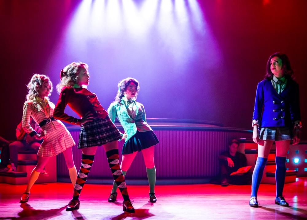 Heathers lighting design by Jason Lyons, New World Stages