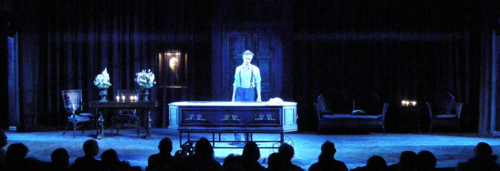 Mourning Becomes Electra lighting design by Jason Lyons, The New Group