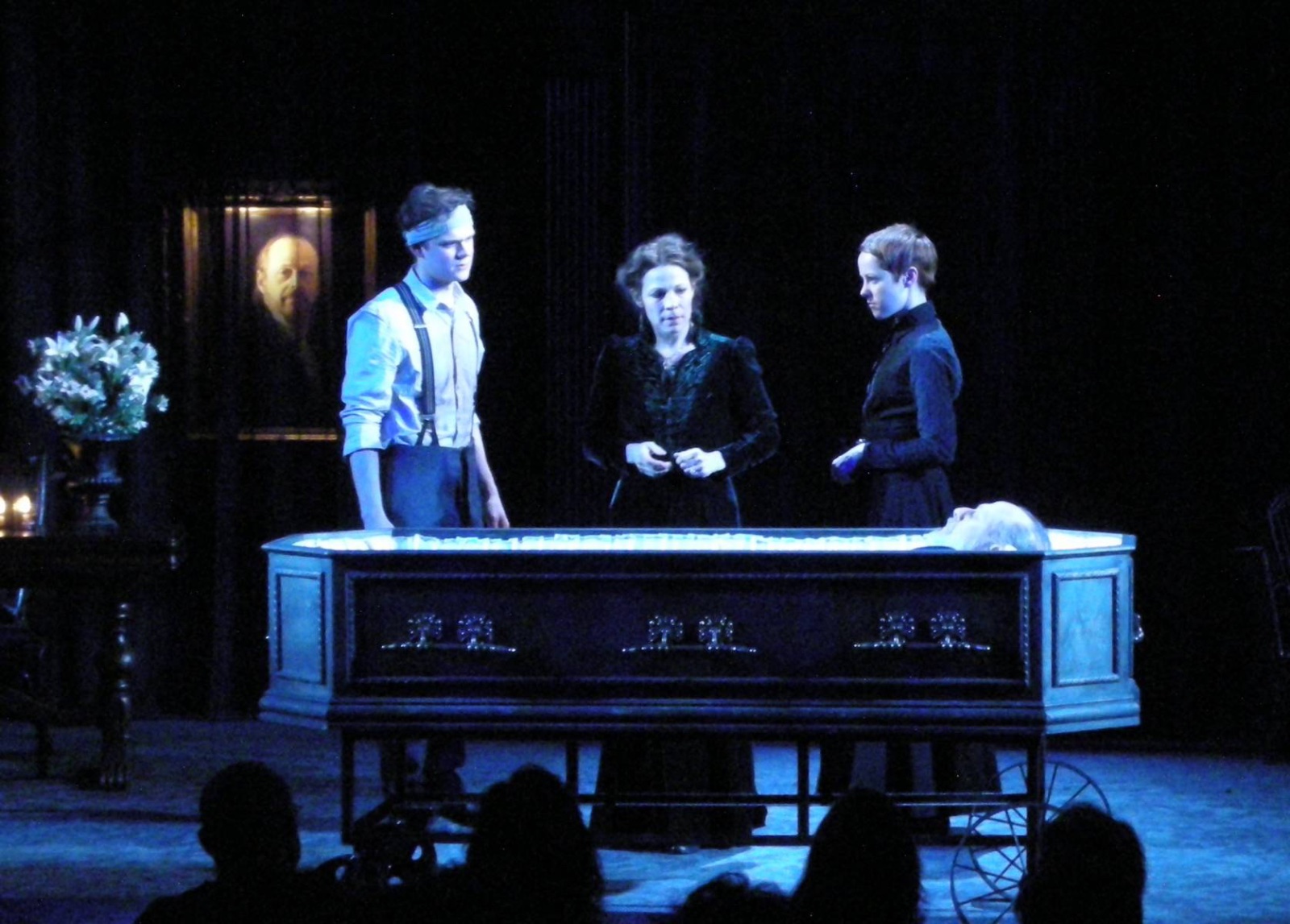 Mourning Becomes Electra lighting design by Jason Lyons, The New Group