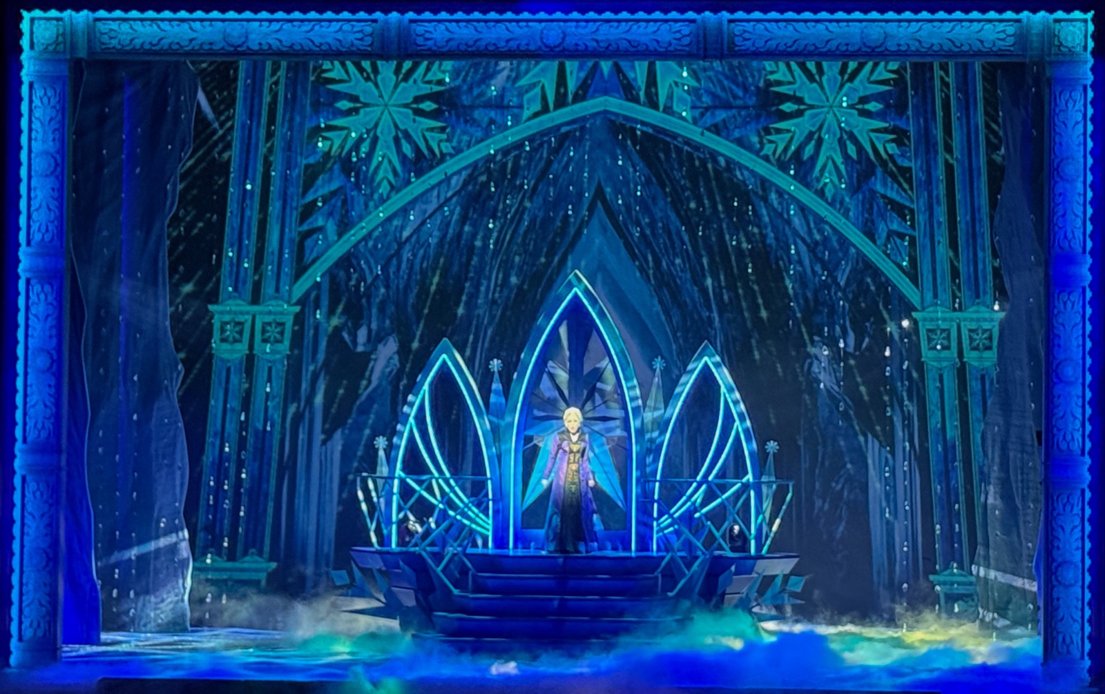 Frozen lighting design by Jason Lyons, Theater Under the Stars