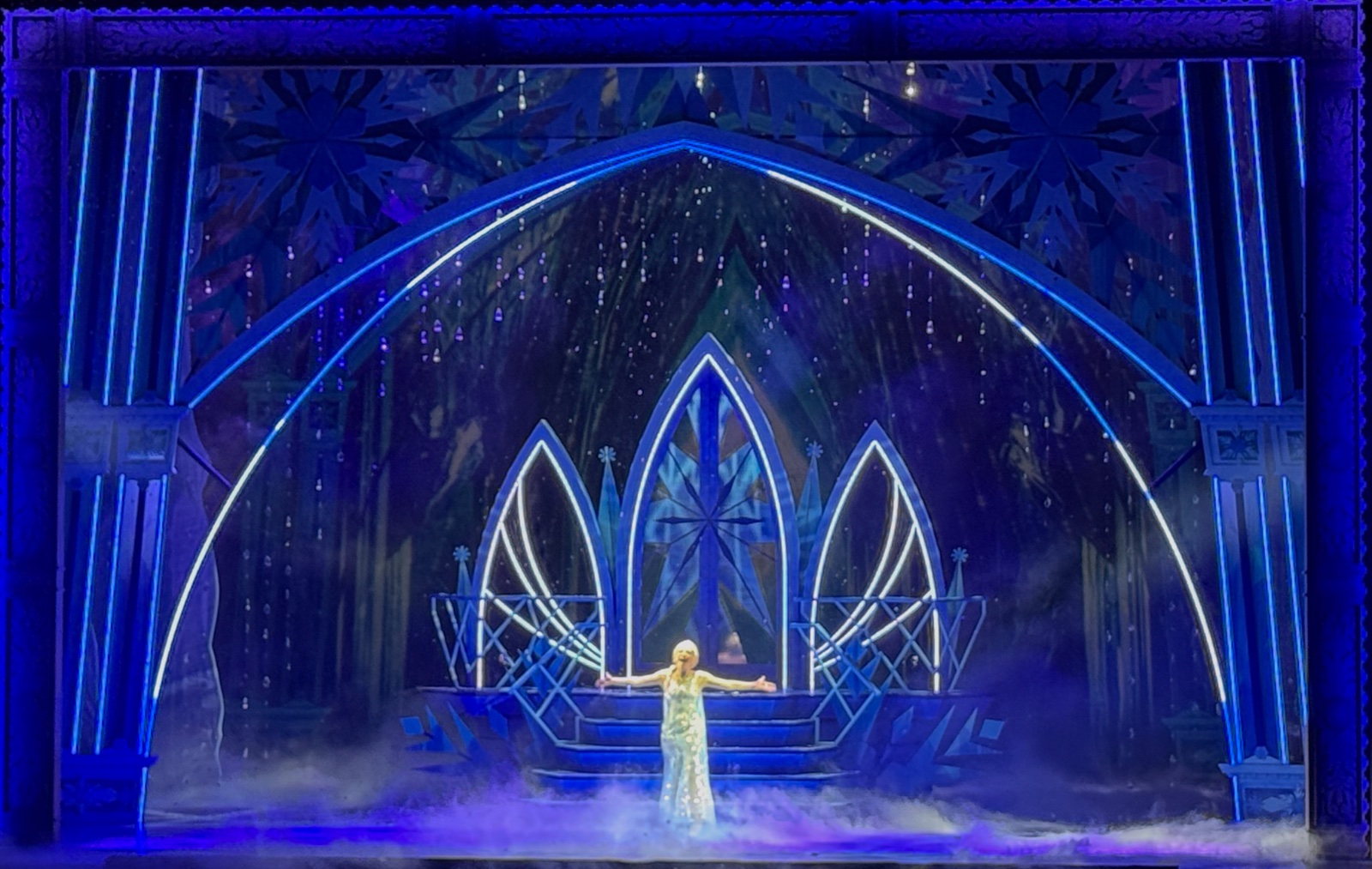 Frozen lighting design by Jason Lyons, Theater Under the Stars