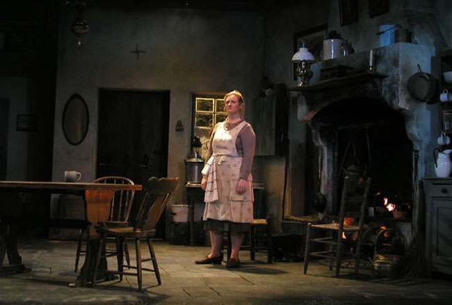 Sive   lighting design by Jason Lyons, Irish Rep
