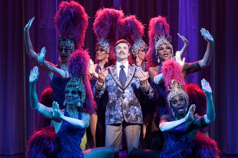 La Cage aux Folles lighting design by Jason Lyons, Signature