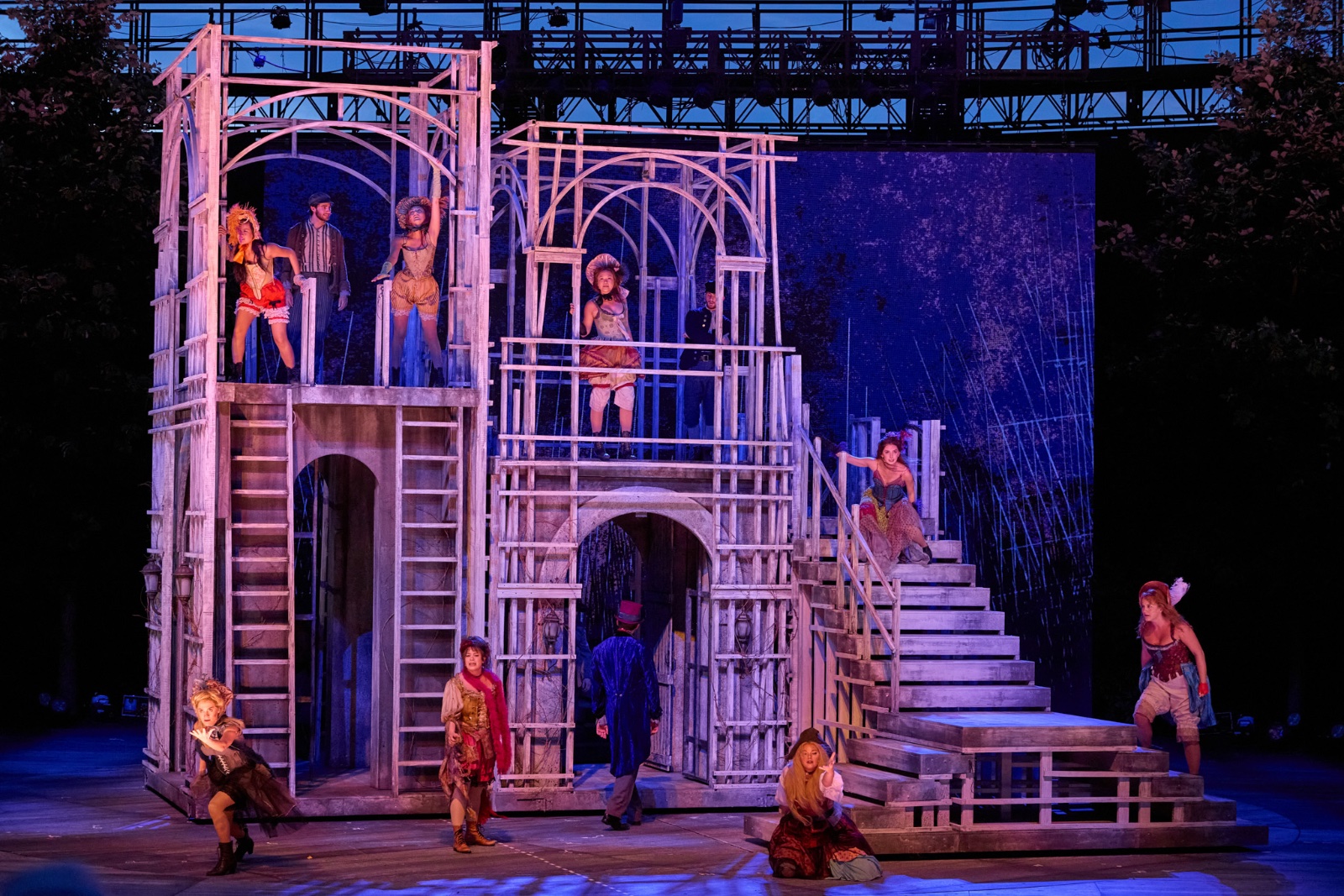 Les Miserables lighting design by Jason Lyons, The Muny