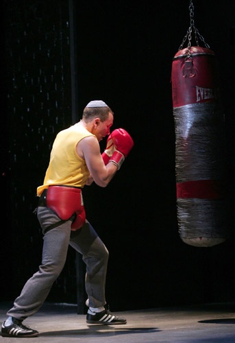 Cutman lighting design by Jason Lyons, Goodspeed
