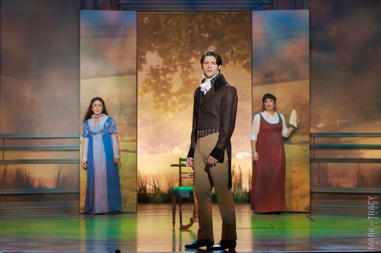 Austen's Pride lighting design by Jason Lyons, 5th Avenue