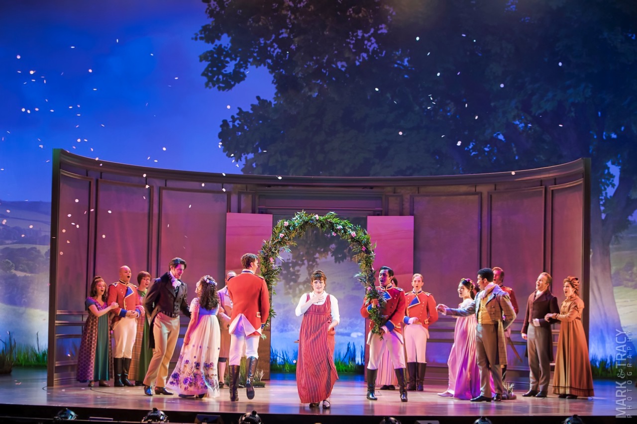 Austen's Pride lighting design by Jason Lyons, 5th Avenue