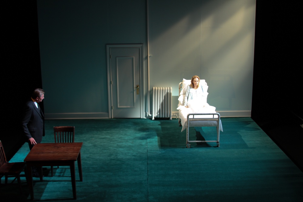 Two By Pinter lighting design by Jason Lyons, Atlantic Theater Company