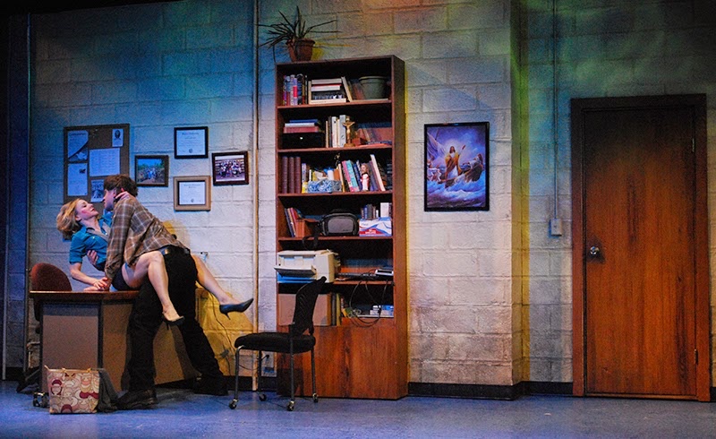 Hand To God lighting design by Jason Lyons, The Booth Theater