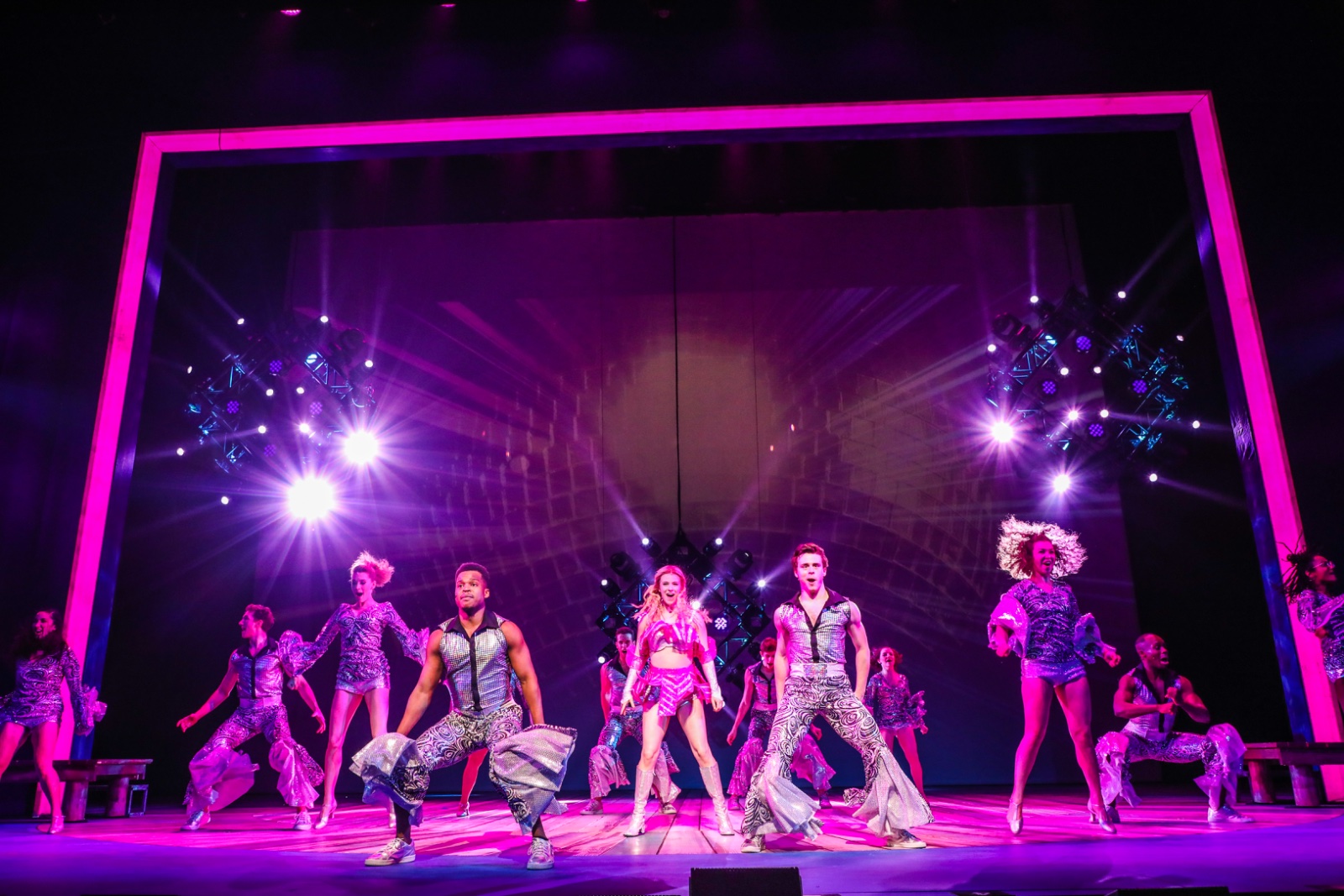 Mamma Mia lighting design by Jason Lyons, Theater Under the Stars