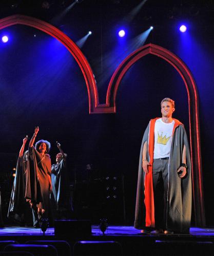 Pippin   lighting design by Jason Lyons, KC Rep