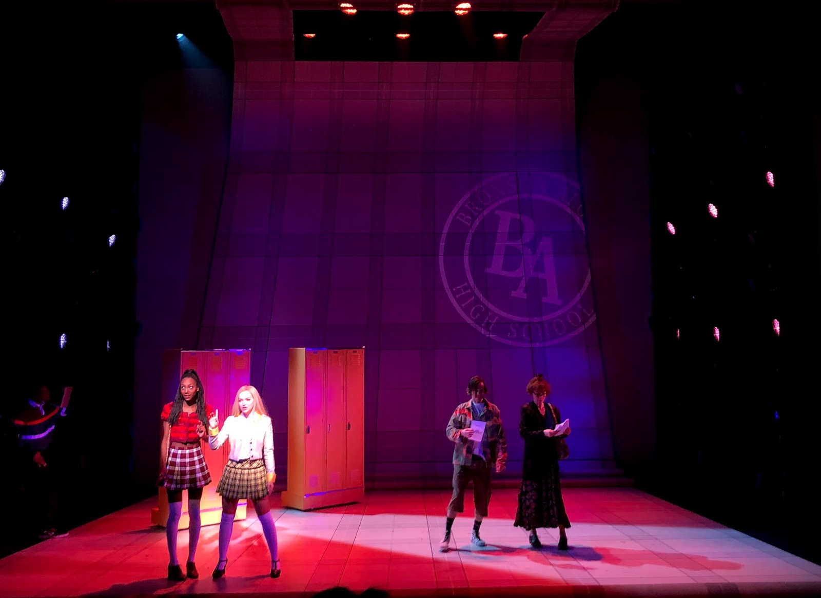 Clueless   lighting design by Jason Lyons, The New Group