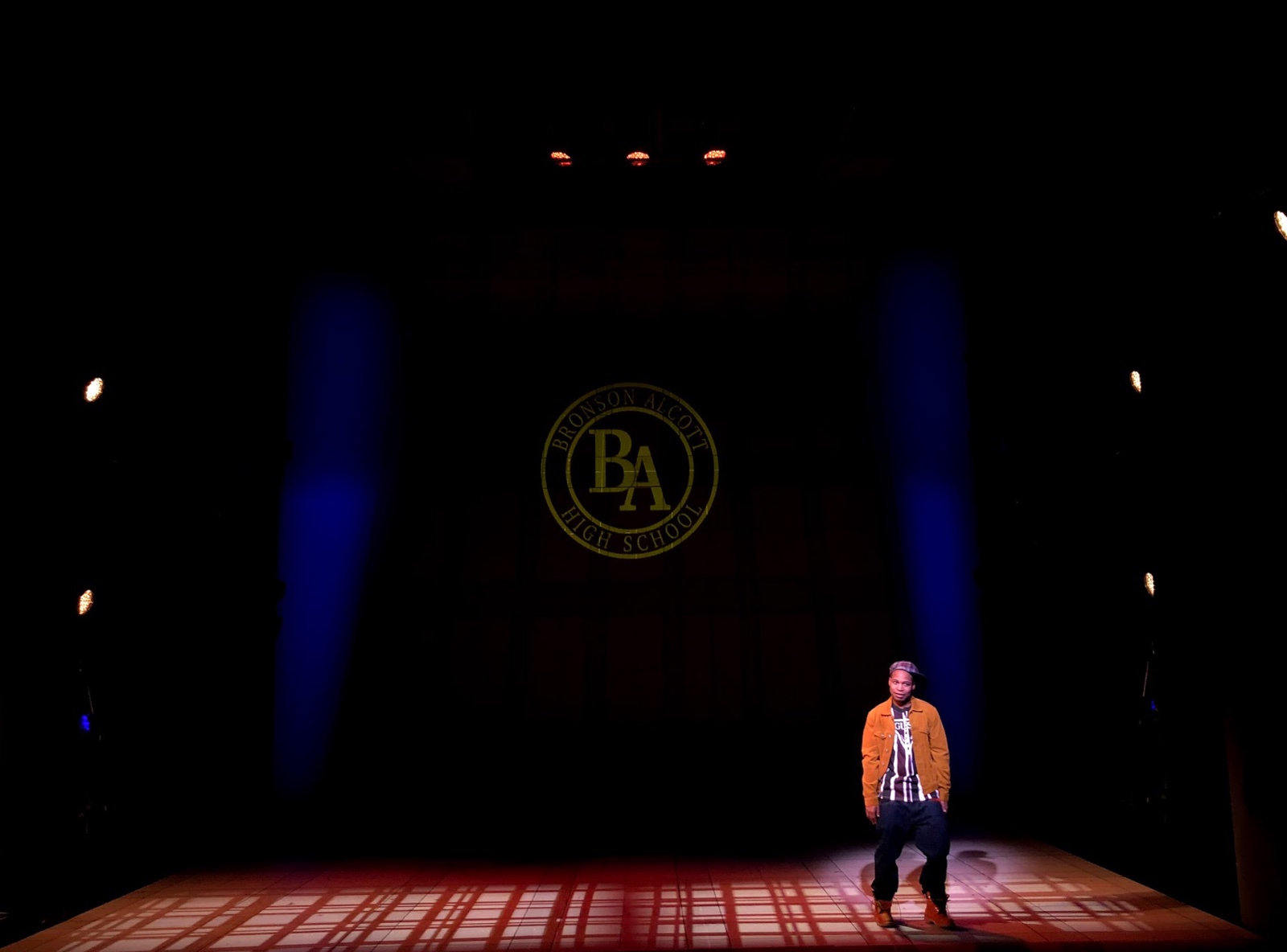 Clueless   lighting design by Jason Lyons, The New Group