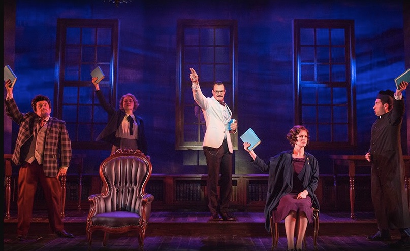 Himself & Nora lighting design by Jason Lyons, Minetta Lane Theater