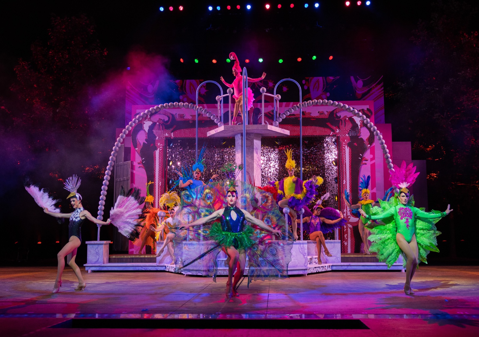 La Cage aux Folles lighting design by Jason Lyons, The Muny