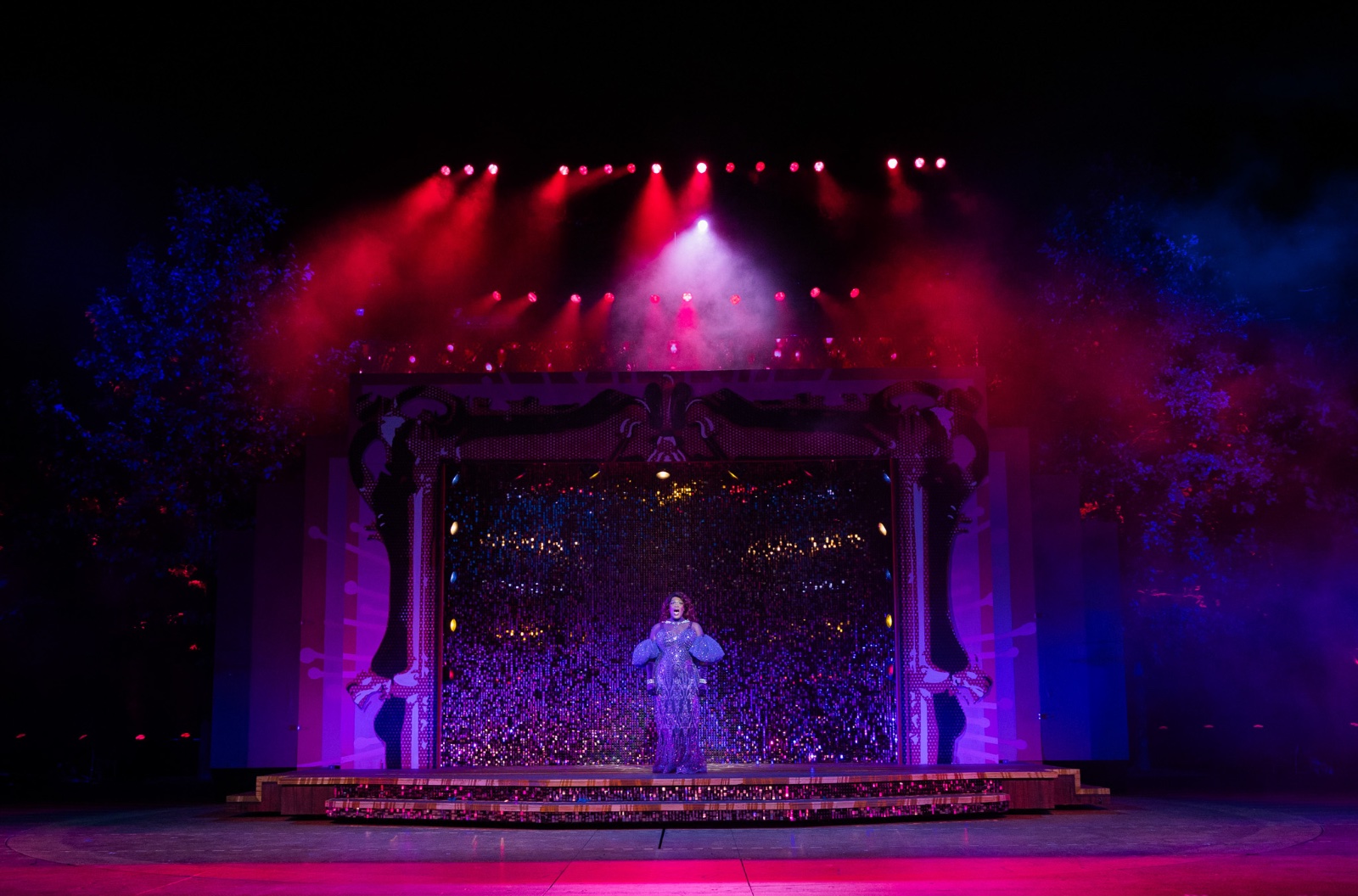 La Cage aux Folles lighting design by Jason Lyons, The Muny