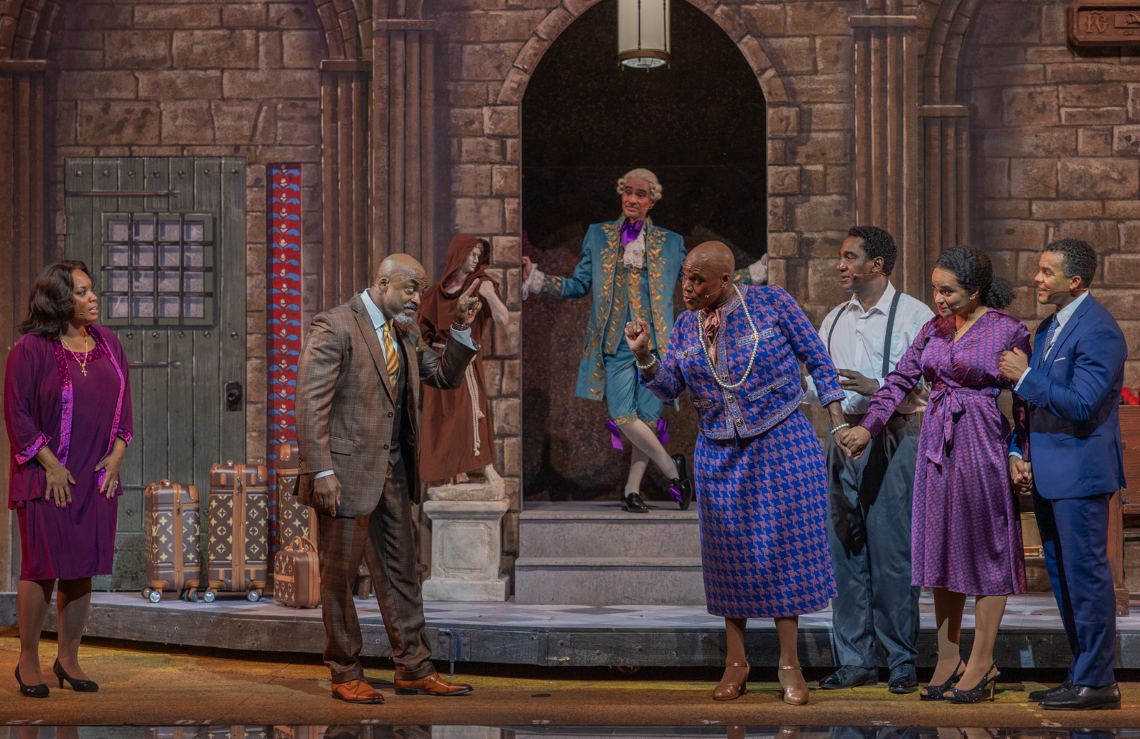 La Cage aux Folles lighting design by Jason Lyons, The Muny