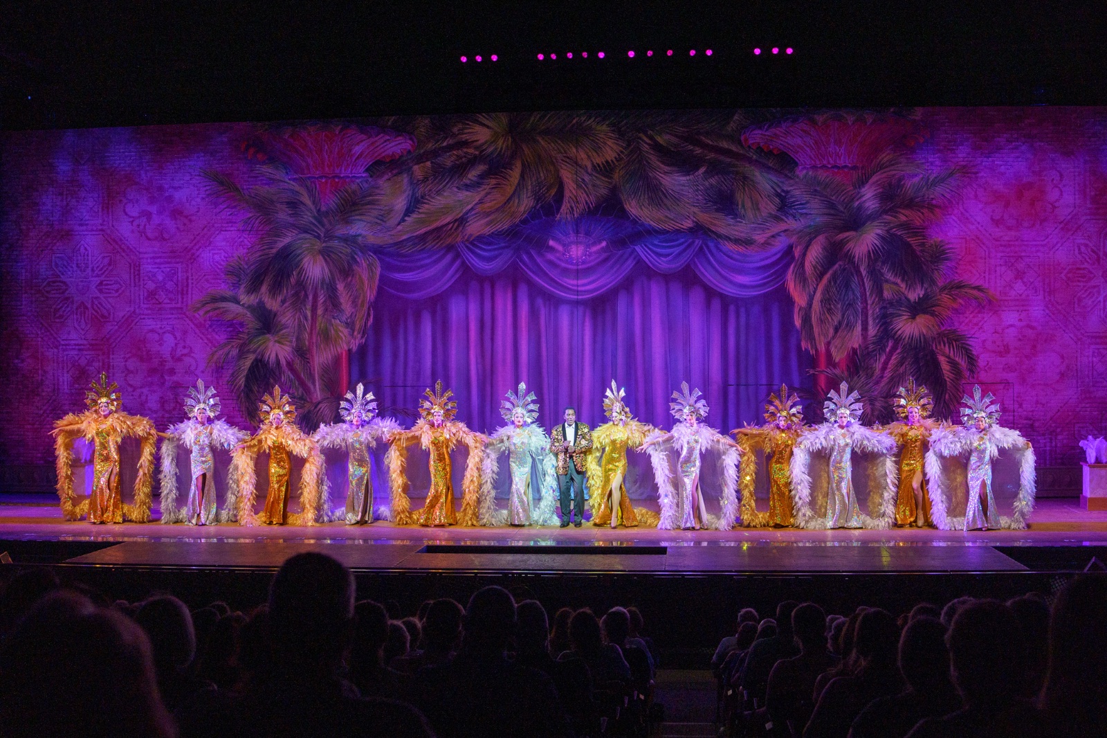 La Cage aux Folles lighting design by Jason Lyons, The Muny