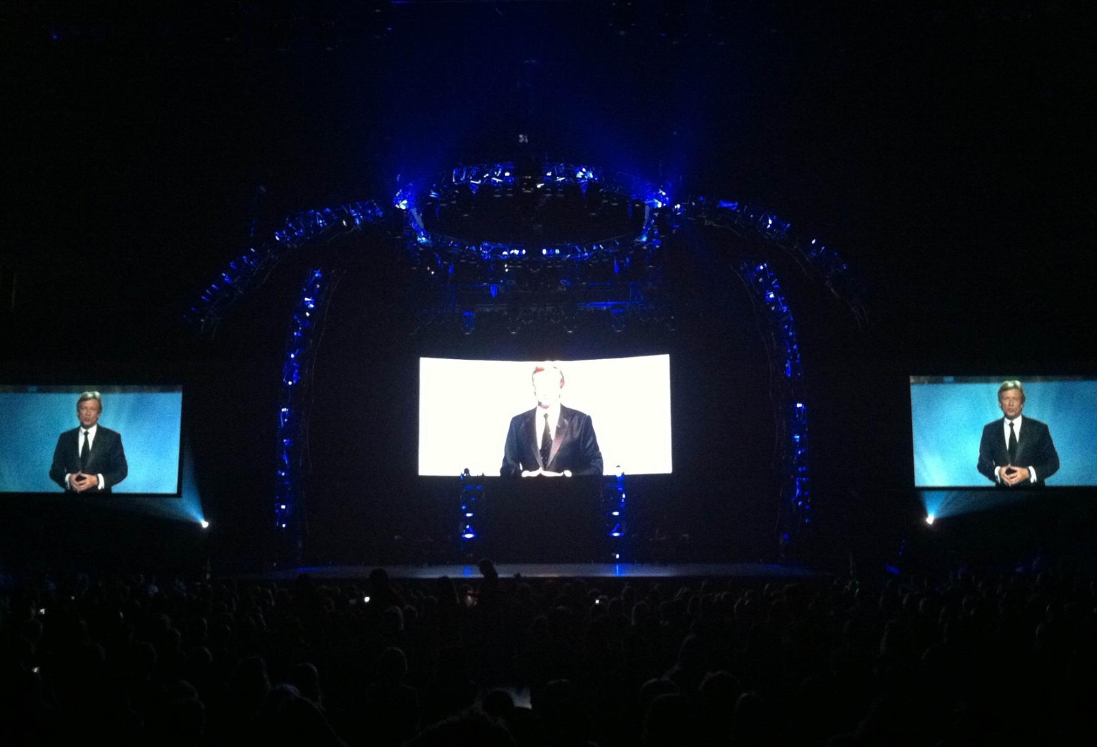 SYTYCD Tour 2011 lighting design by Jason Lyons, National Tour
