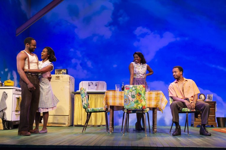 Too Heavy for My Pockets lighting design by Jason Lyons, George Street Playhouse