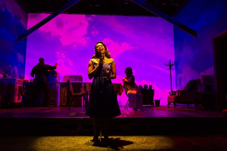 Too Heavy for My Pockets lighting design by Jason Lyons, George Street Playhouse