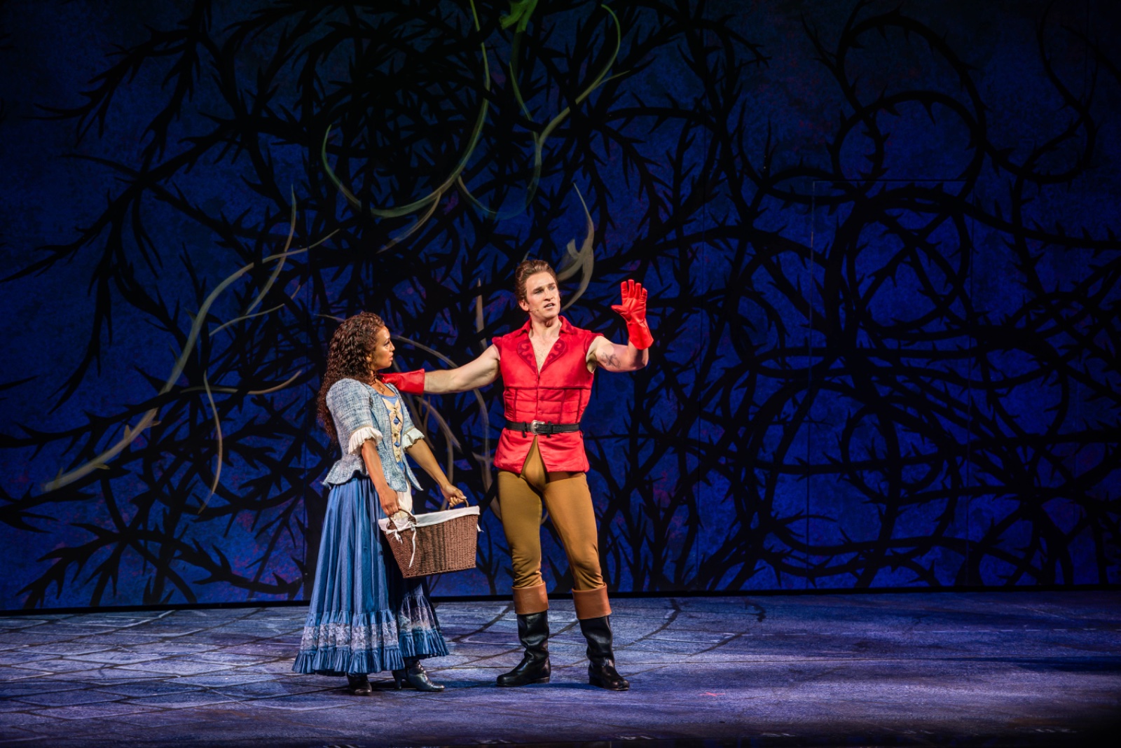 Beauty & the Beast lighting design by Jason Lyons, The Muny