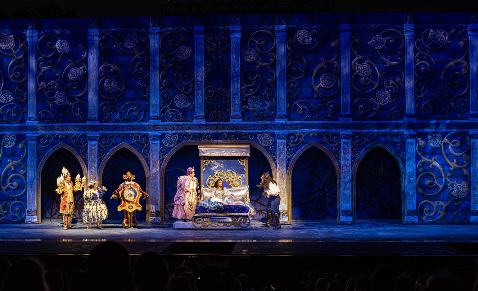 Beauty & the Beast lighting design by Jason Lyons, The Muny