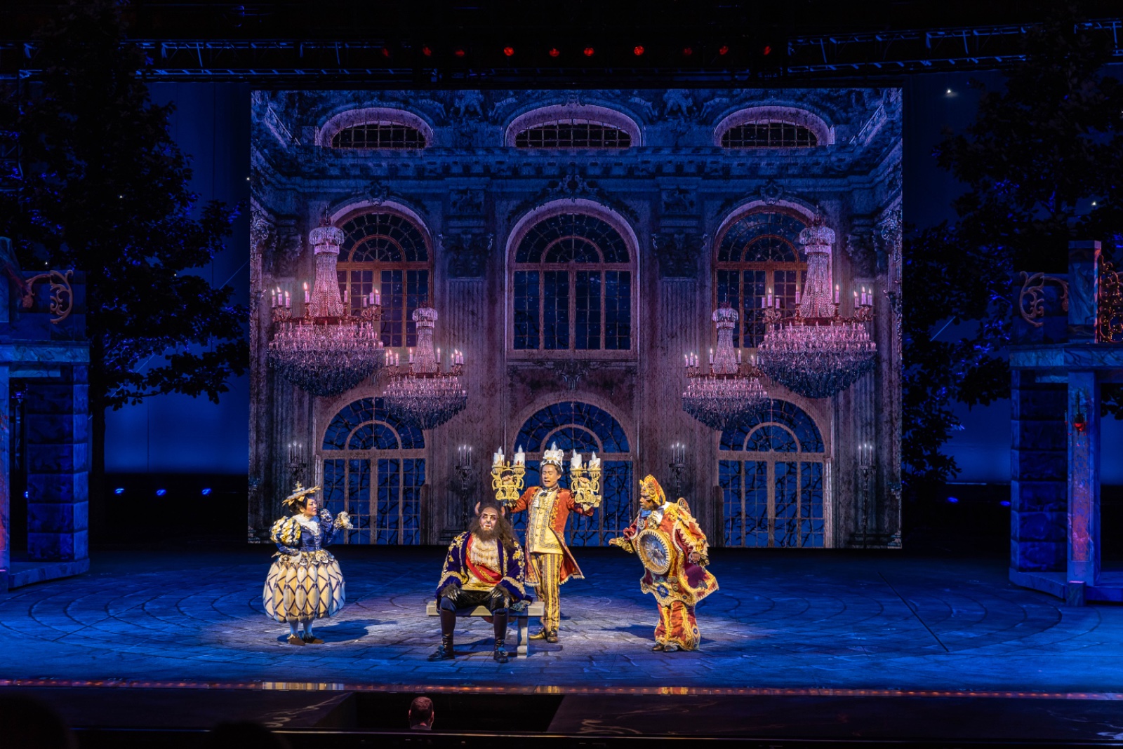 Beauty & the Beast lighting design by Jason Lyons, The Muny