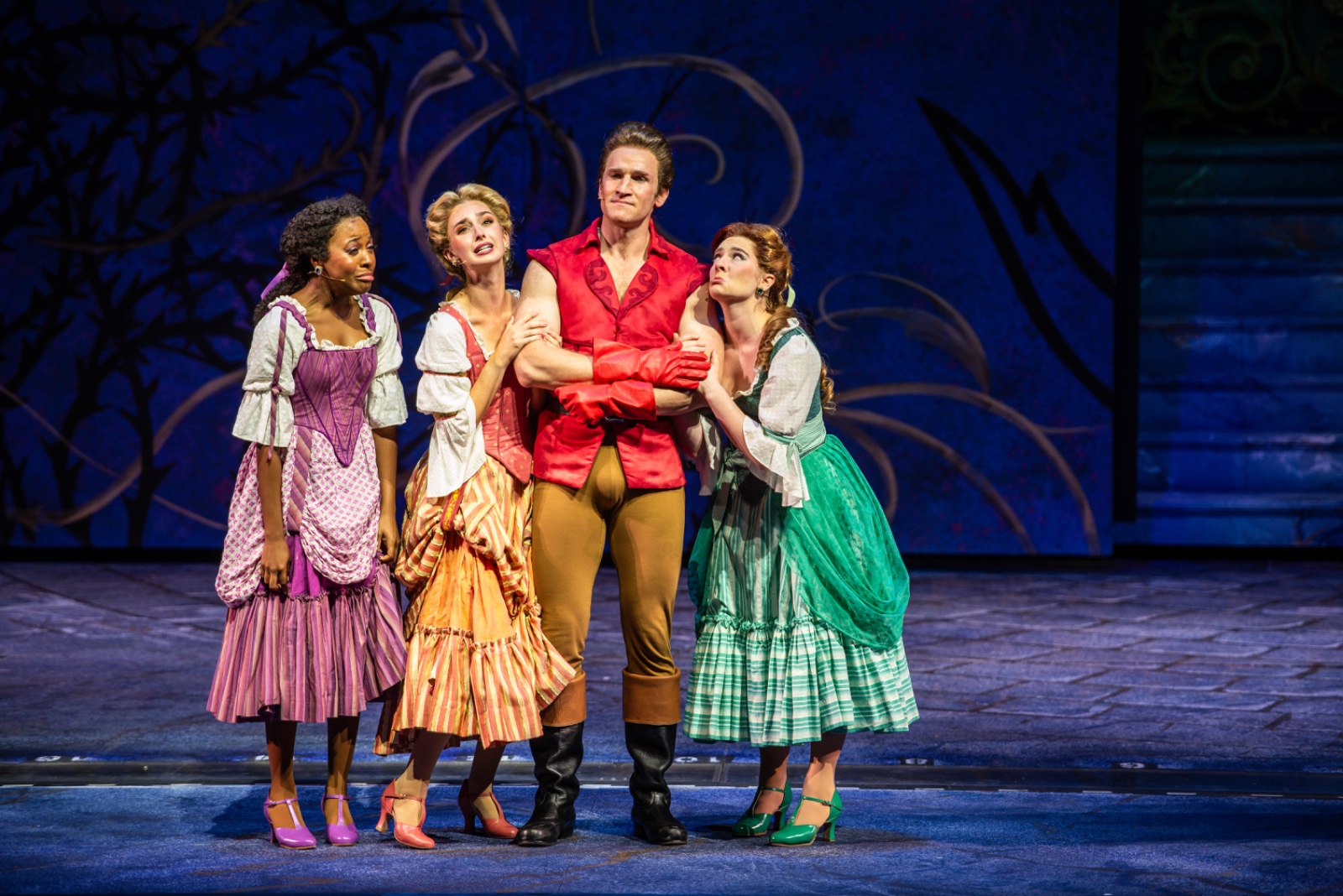 Beauty & the Beast lighting design by Jason Lyons, The Muny