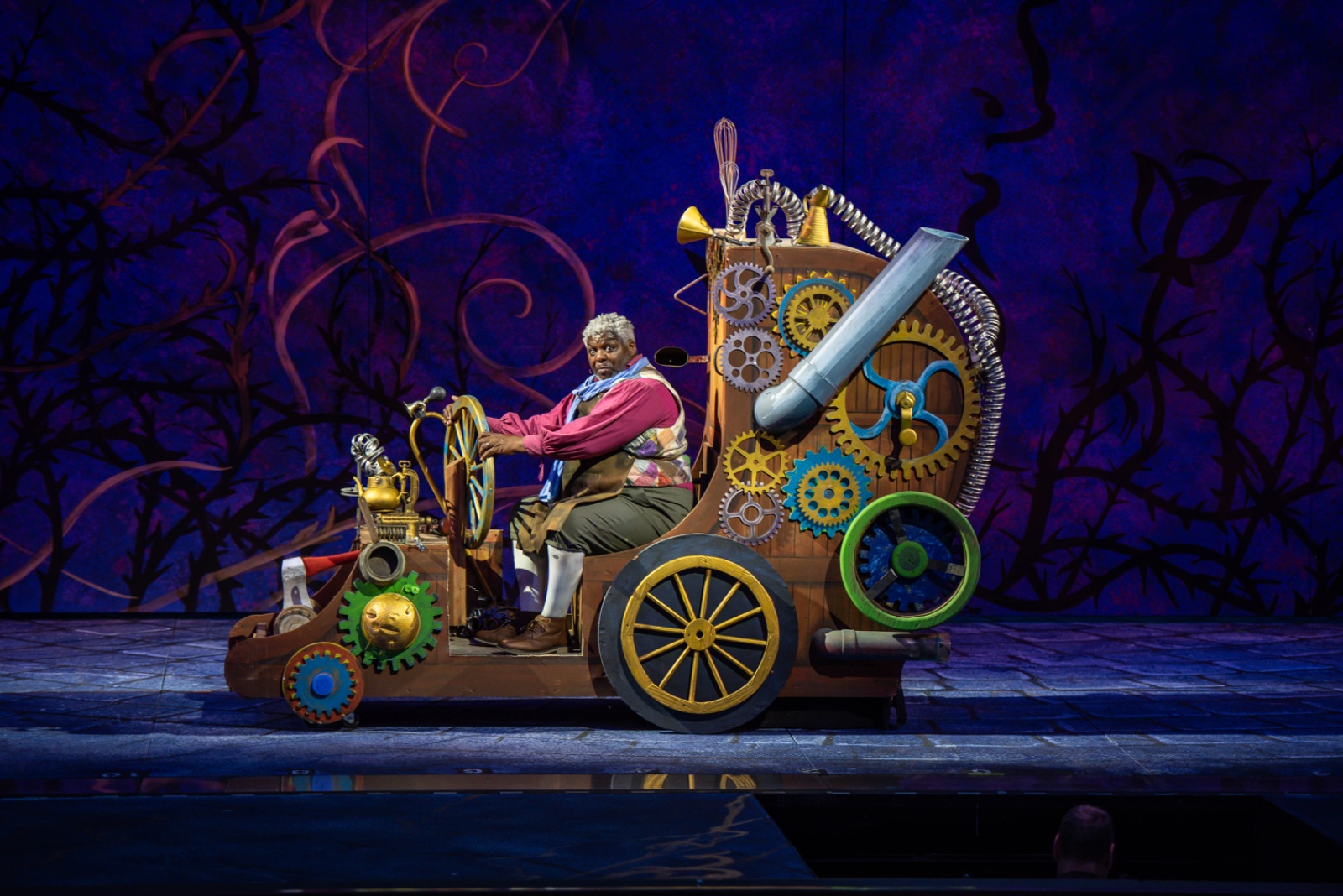Beauty & the Beast lighting design by Jason Lyons, The Muny