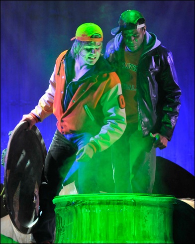 Toxic Avenger   lighting design by Jason Lyons, The Alley Theater
