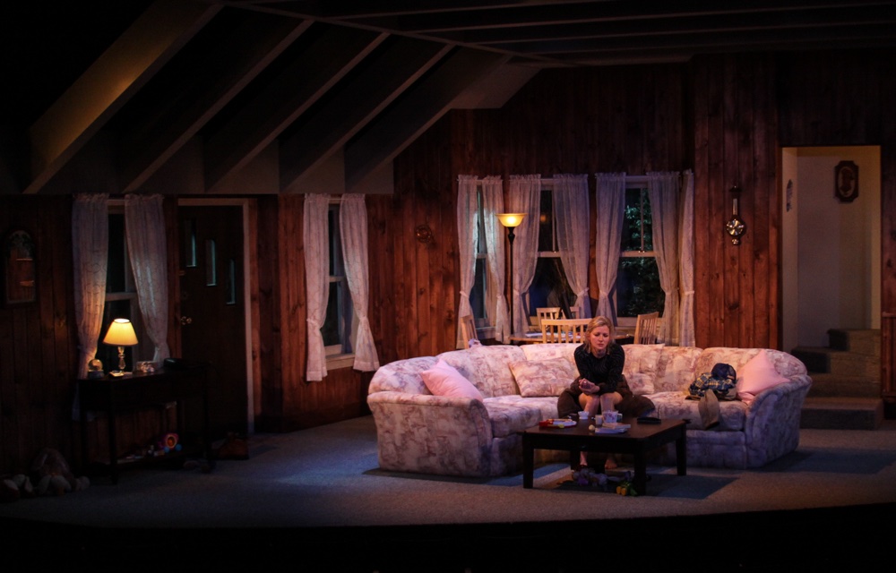 Good Mother lighting design by Jason Lyons, The New Group