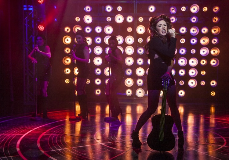 Girlstar lighting design by Jason Lyons, Signature