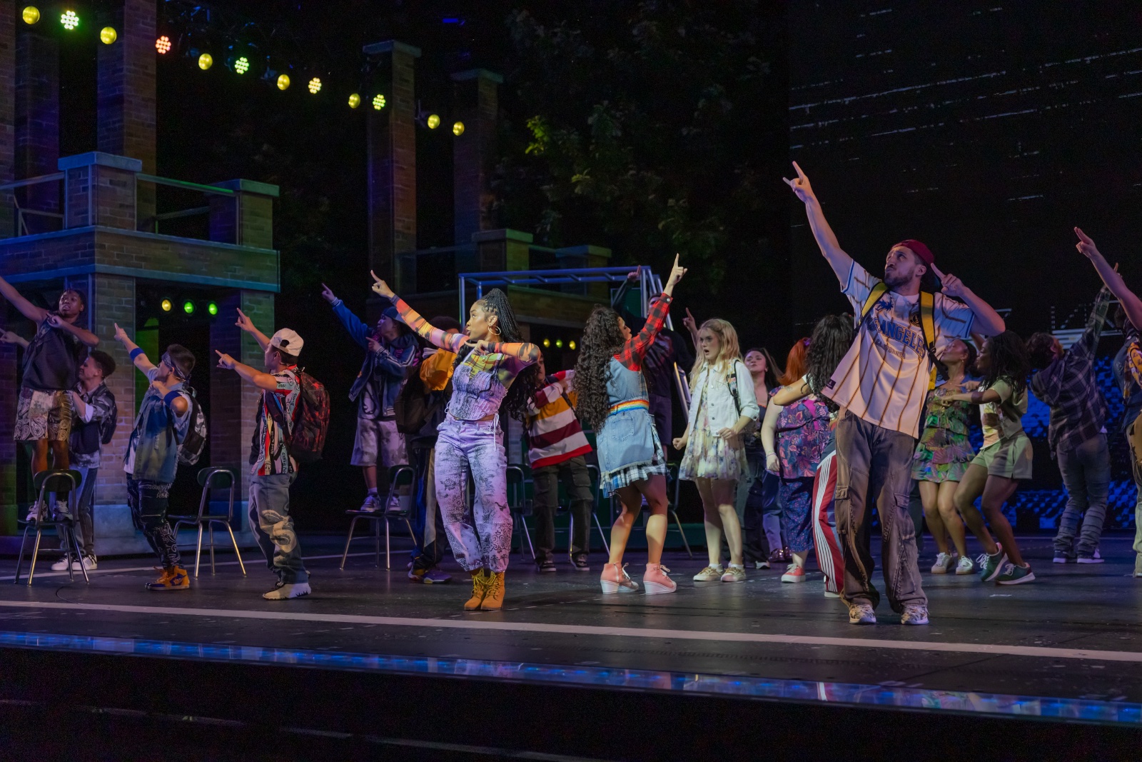 Bring It On lighting design by Jason Lyons, The Muny