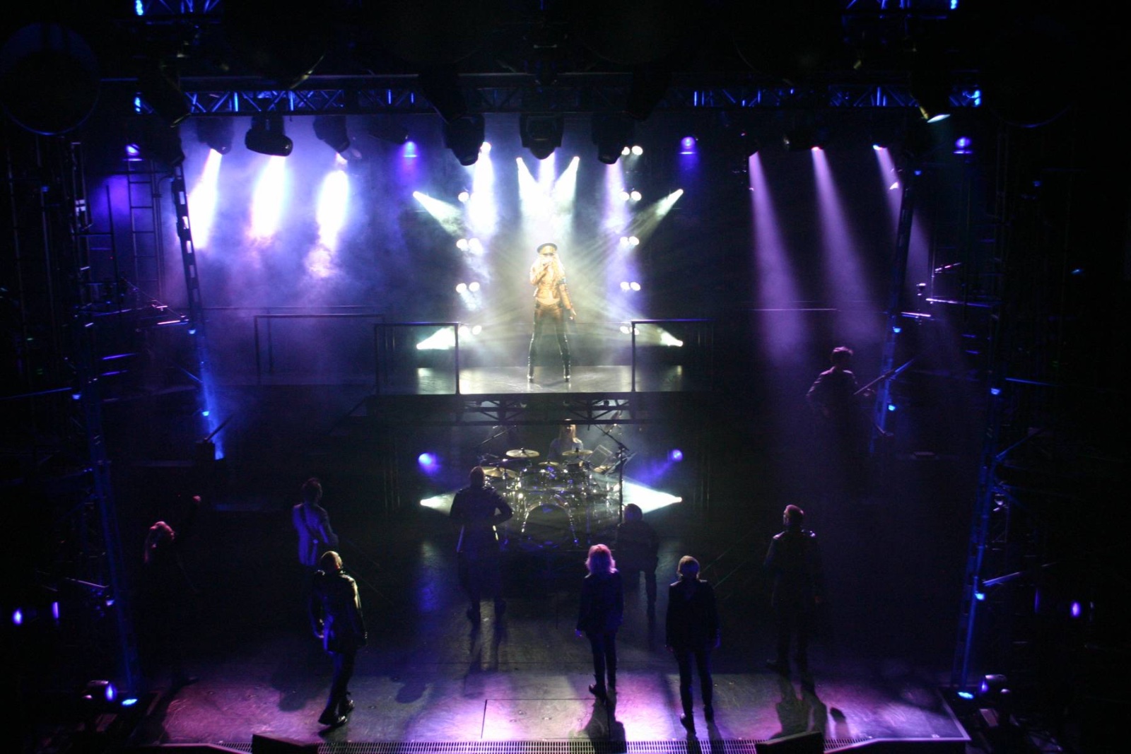 White Noise lighting design by Jason Lyons, The Royal George 