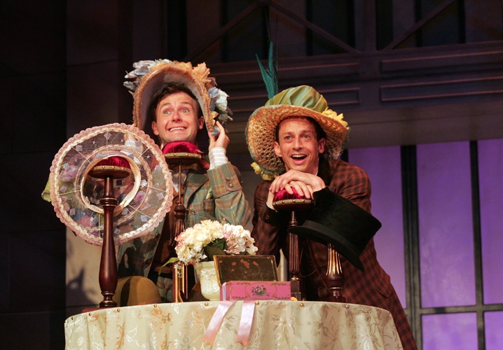 Hello Dolly lighting design by Jason Lyons, Goodpseed