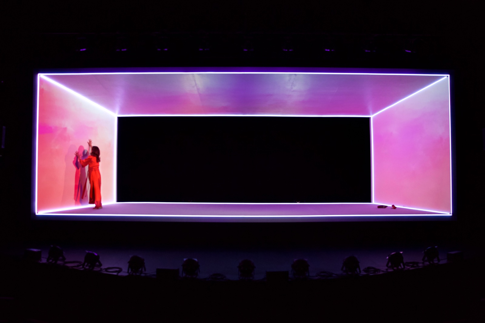 Baipas lighting design by Jason Lyons, George Street Playhouse