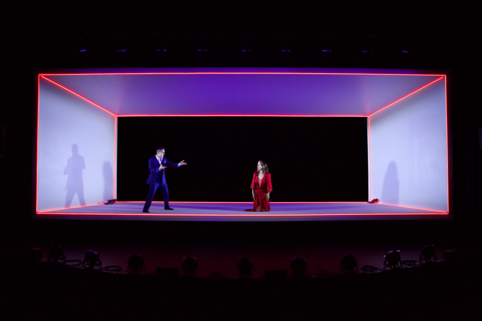 Baipas lighting design by Jason Lyons, George Street Playhouse