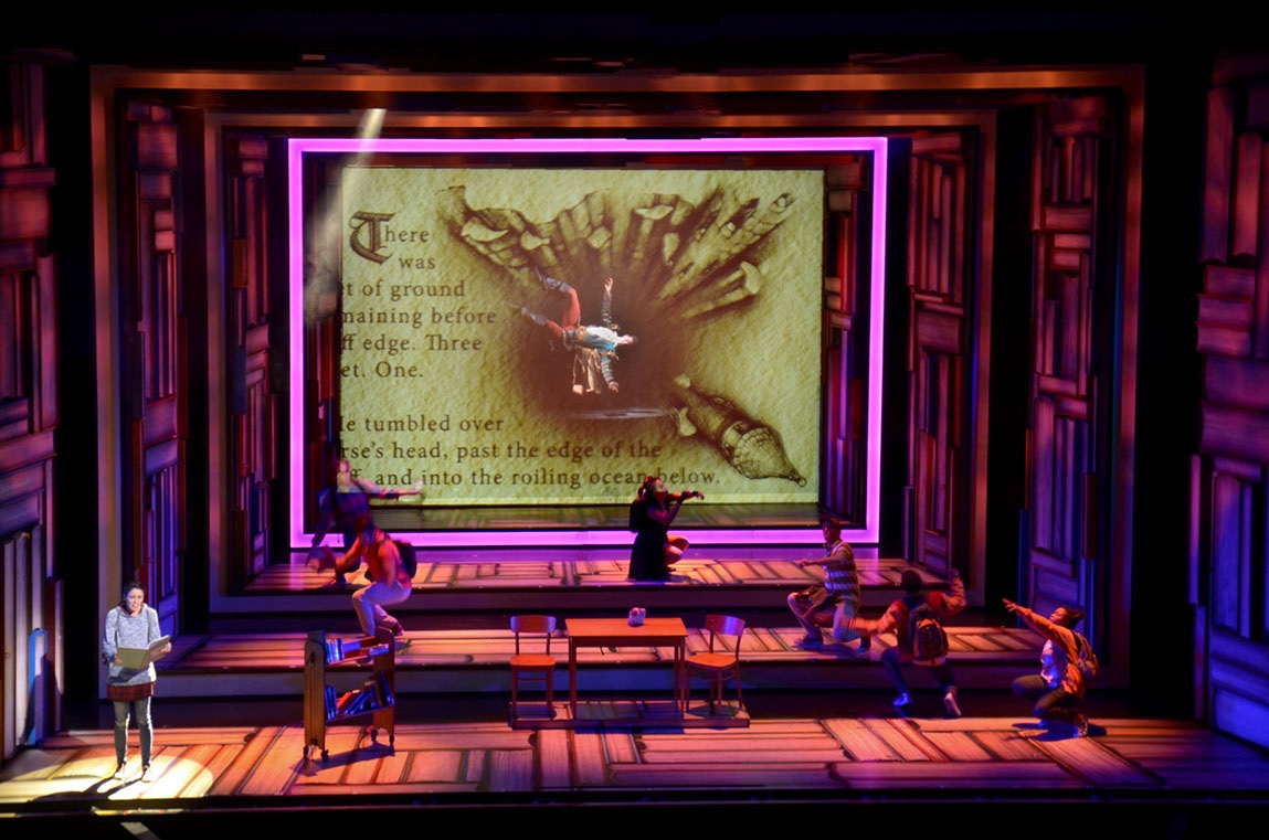 Between The Lines lighting design by Jason Lyons, KC Rep