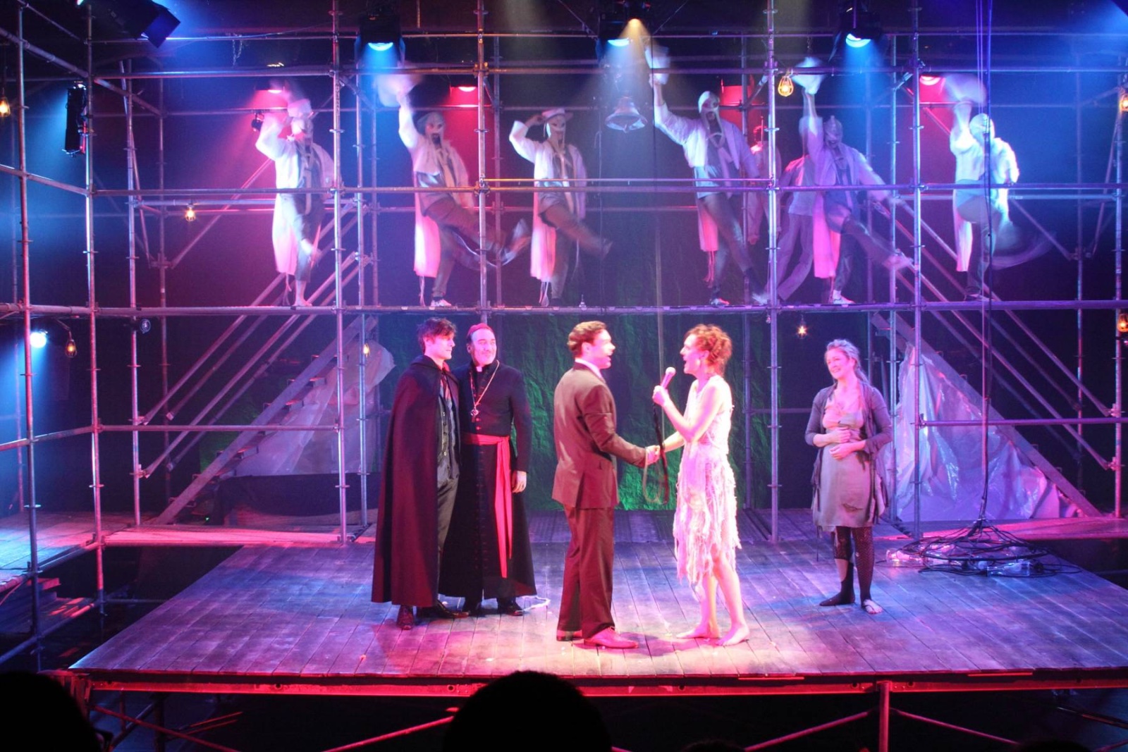 The Duchess of Malfi lighting design by Jason Lyons, Red Bull Theater