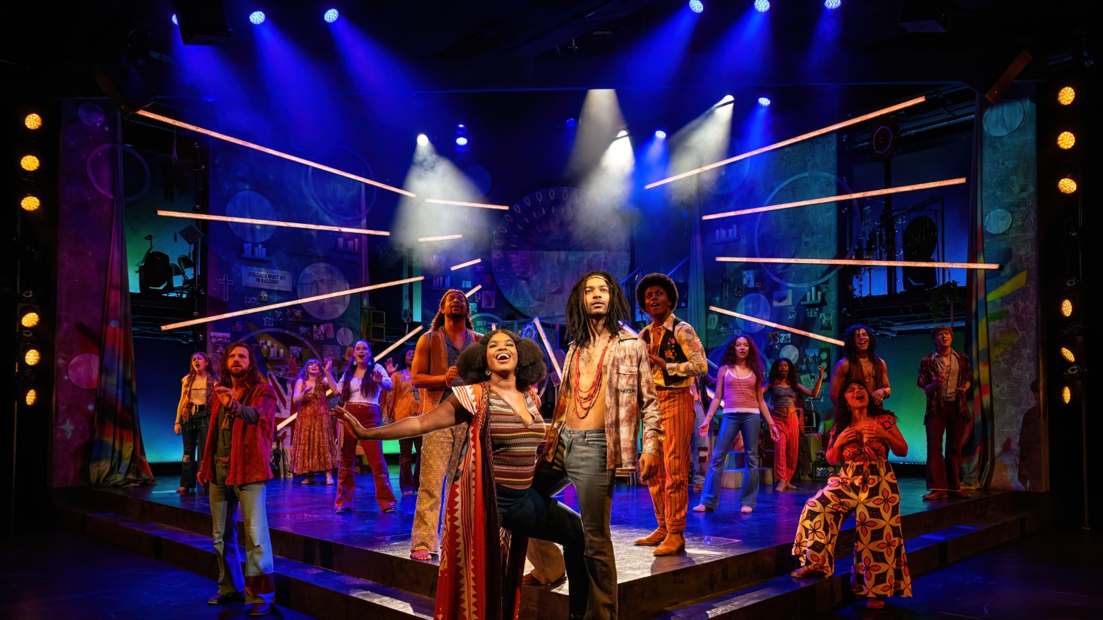 Hair lighting design by Jason Lyons, Signature