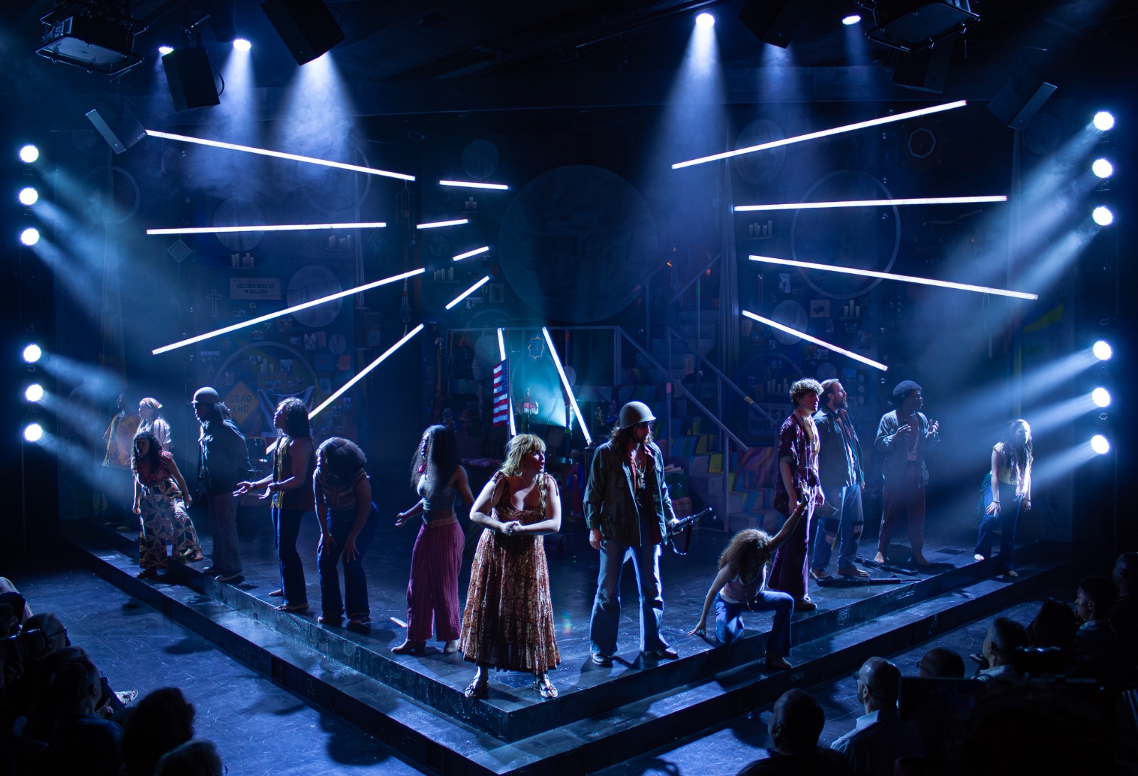 Hair lighting design by Jason Lyons, Signature