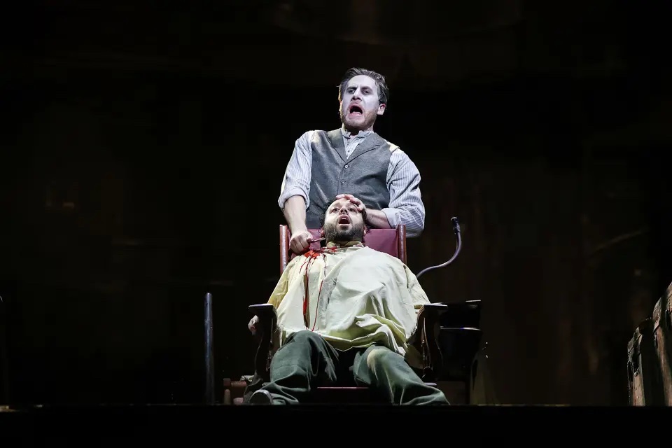 Sweeny Todd lighting design by Jason Lyons, Theater Under the Stars