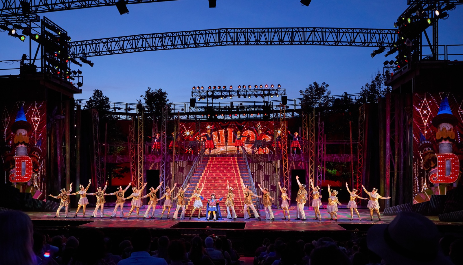 Shrek lighting design by Jason Lyons, The Muny