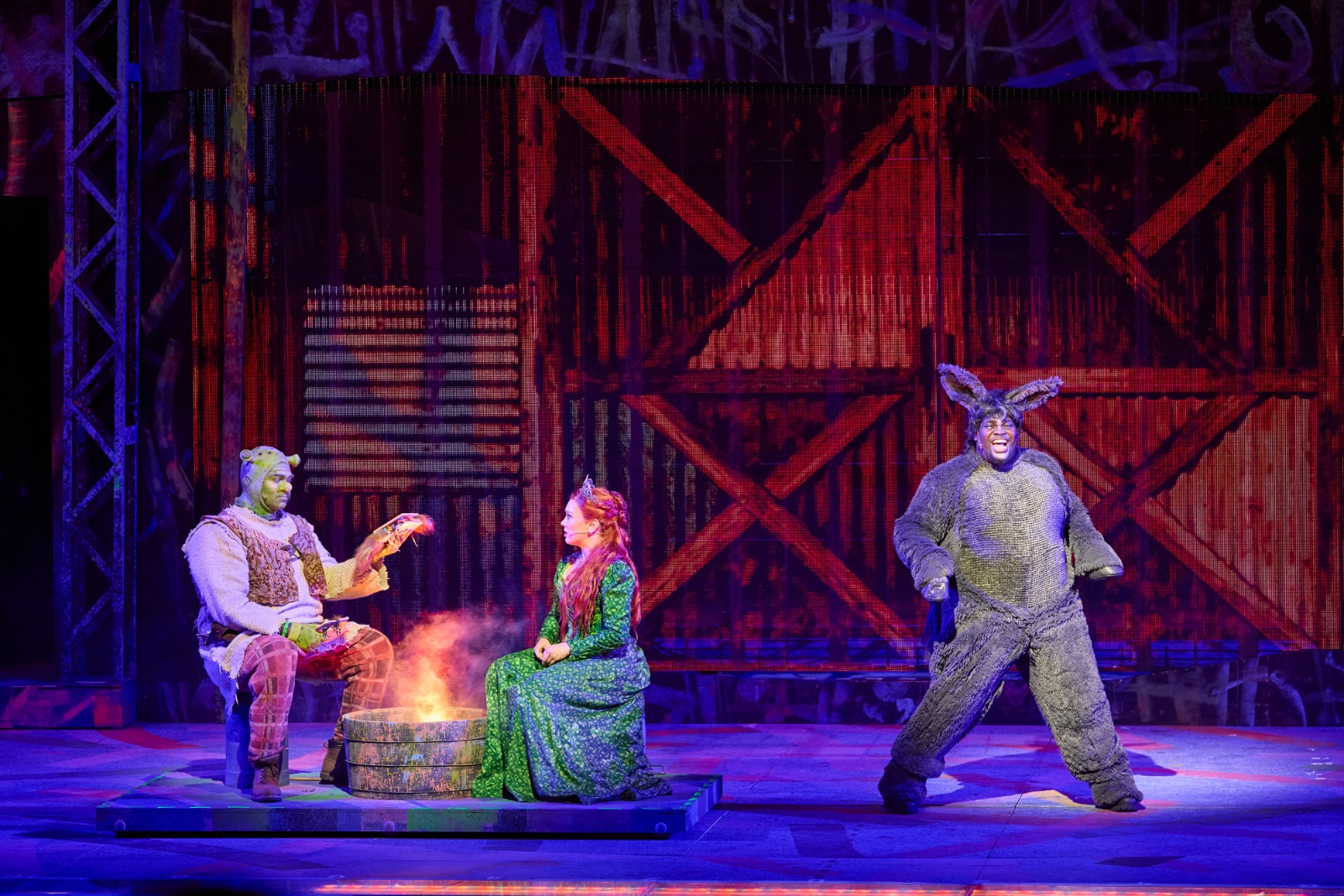Shrek lighting design by Jason Lyons, The Muny