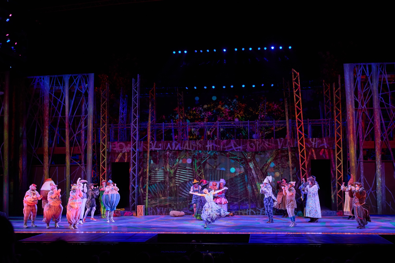 Shrek lighting design by Jason Lyons, The Muny
