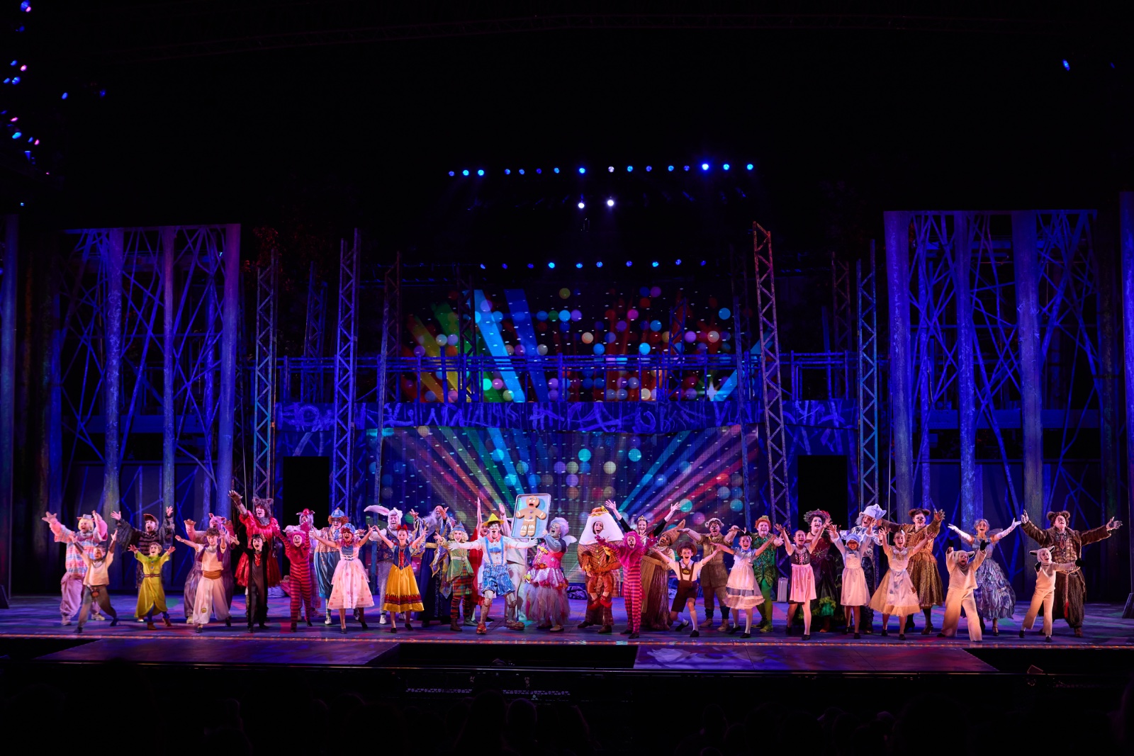 Shrek lighting design by Jason Lyons, The Muny